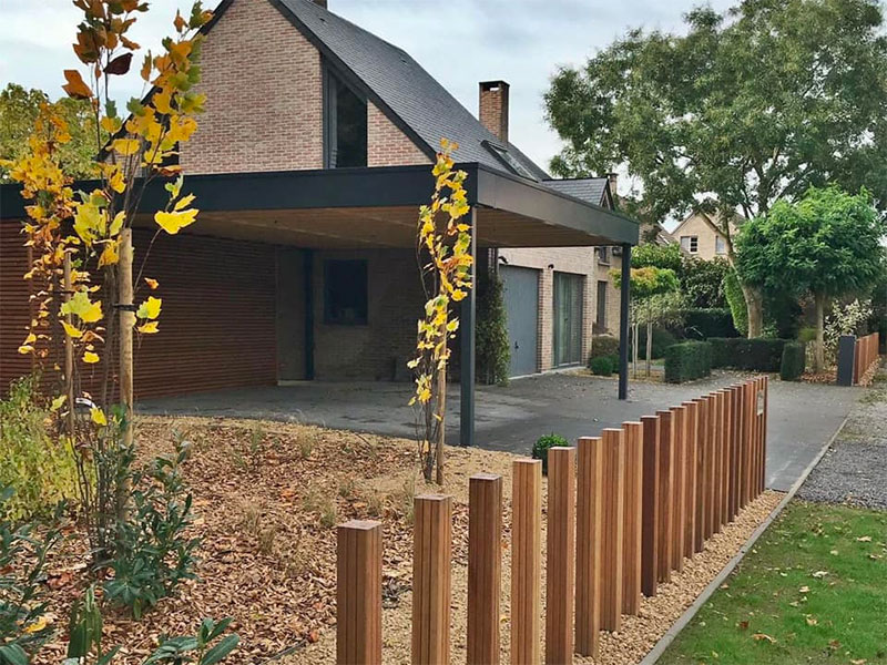 Le carport en bois, la solution économique au garage